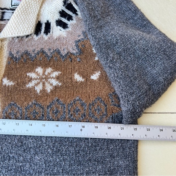 Trails Of The Andes Cardigan Sweater 
Fair Isle Alpaca Wool Women Size  Large/XL - Picture 5 of 8